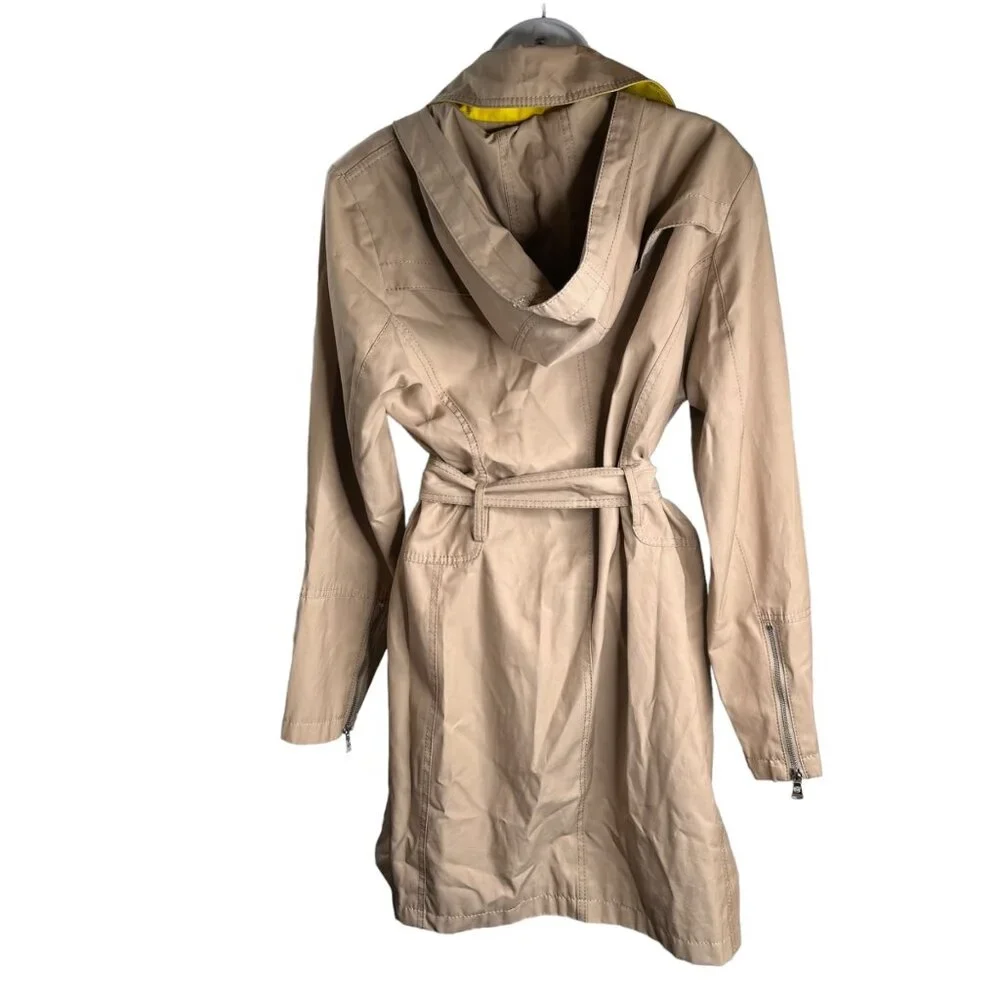 Vince Camuto Beige Trench Coat With Belt And Zippered Cuffs size large - Picture 3 of 12